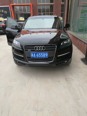 денні ходові вогні Audi Q7