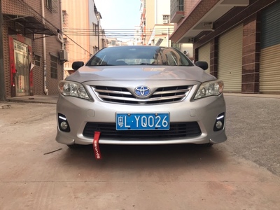 Денні ходові вогні Toyota Corolla