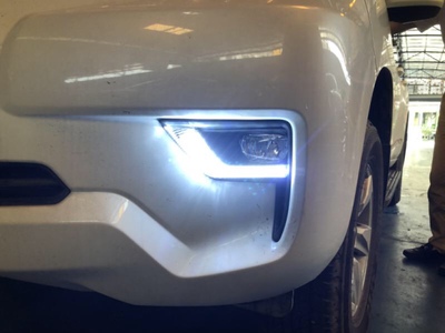 денні ходові вогні Toyota Prado