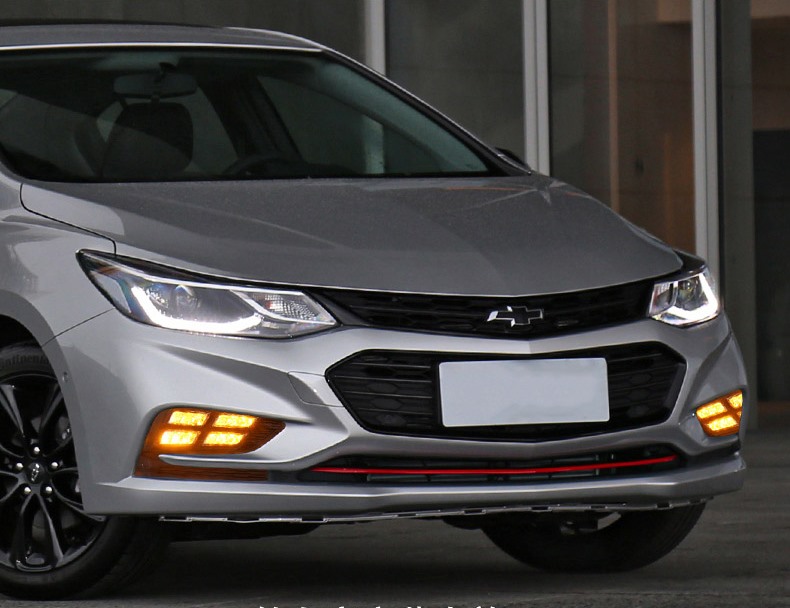 Денні ходові вогні Chevrolet Cruze