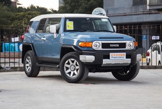 дневные ходовые огни Toyota FJ Cruiser